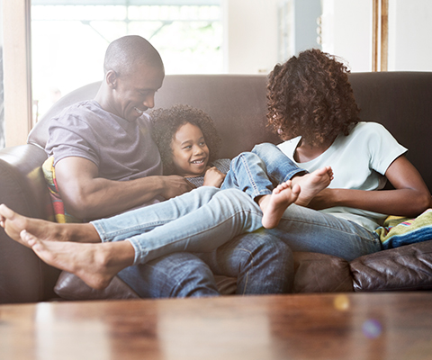 Family on sofa thumbnail